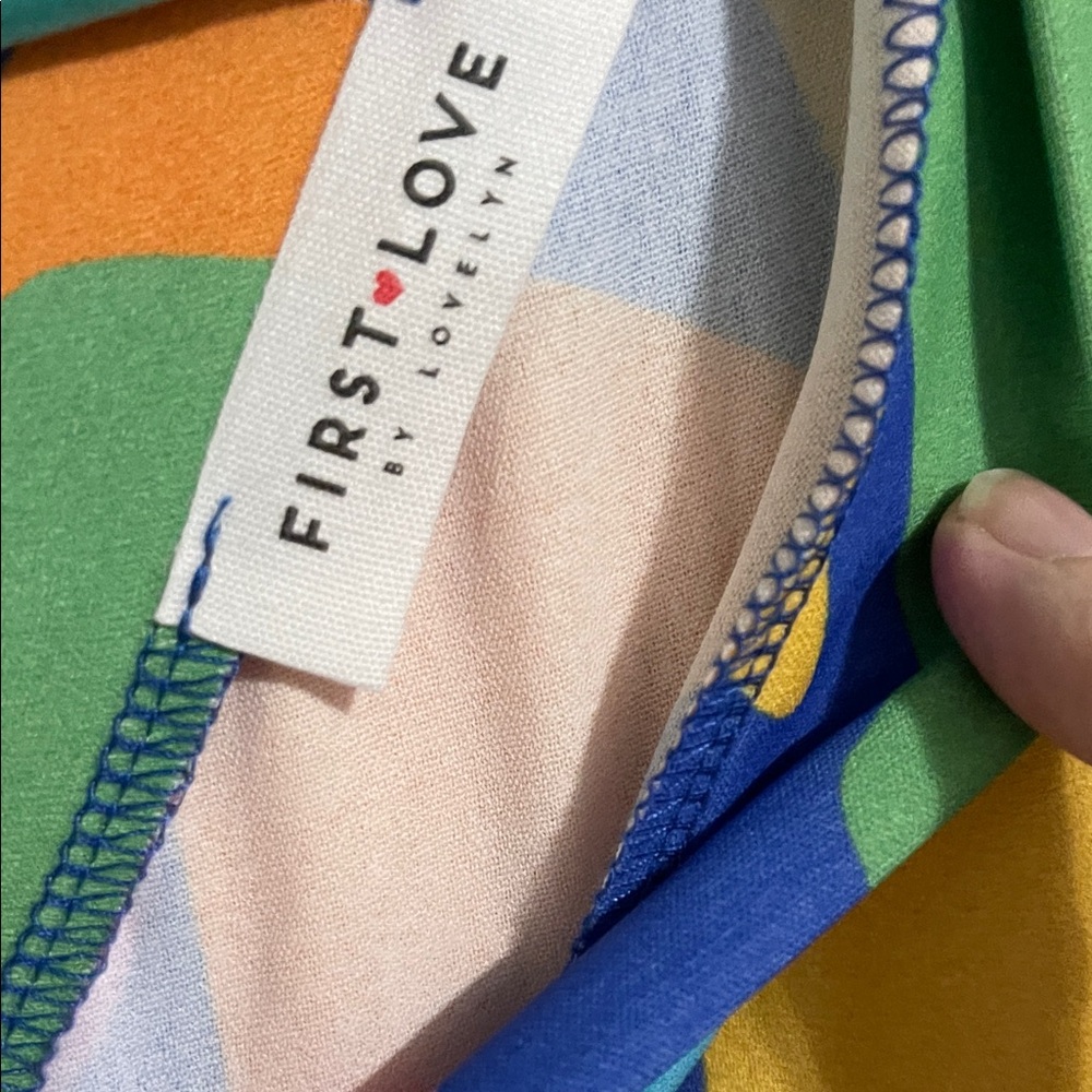 First Love Multicolor V-Neck Leaf Print Blouse - Picture 2 of 5